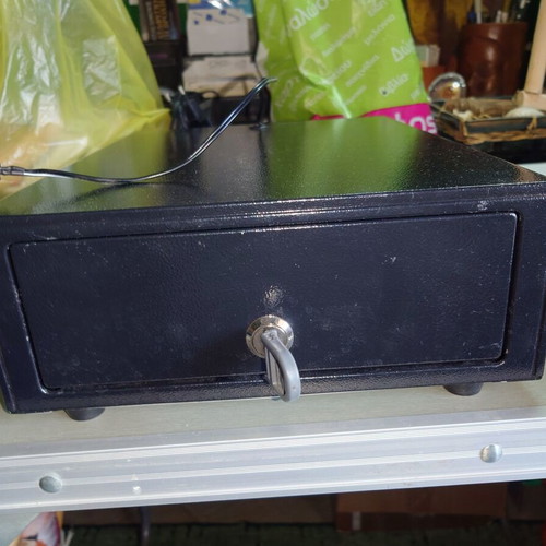 Metal cash drawer used