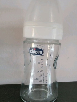 Chicco glass baby bottle 150ml like new, without nipple