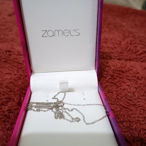 Zamel's silver necklace new with small diamonds