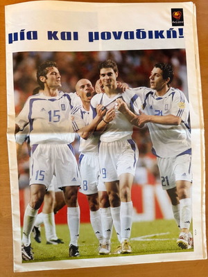 Euro 2004 magazine used in very good condition