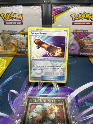 Pokemon card Escape Board reverse holo Ultra Prism 2018