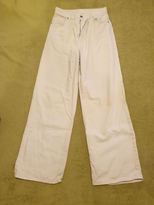 Bershka white women's jeans used, wide fit, waist 38cm, size small