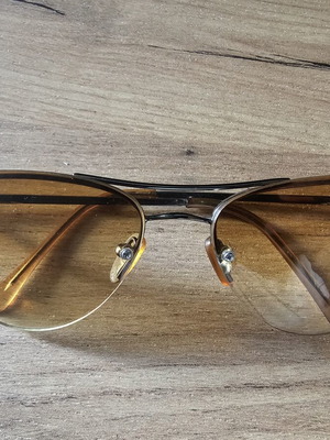 Sunglasses like new, brown lenses