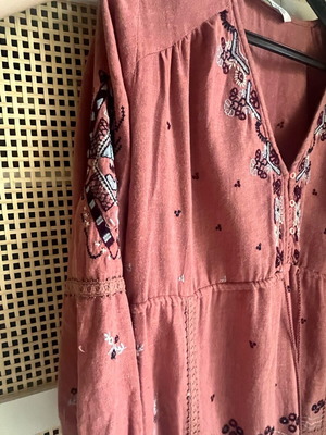 Zara long pink embroidered dress new