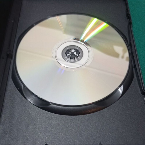 Alien 3 DVD like new, sci-fi and horror with subtitles