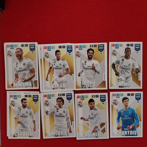 2020 FIFA Panini 365 Adrenalyn Real Madrid like new