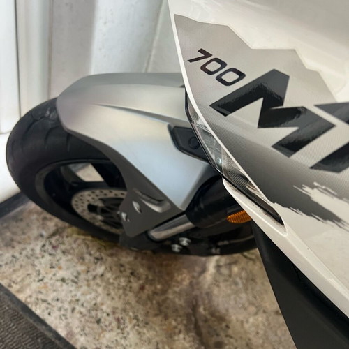 CFmoto 700MT sport motorcycle like new, 700 cc, manual, white, 2024