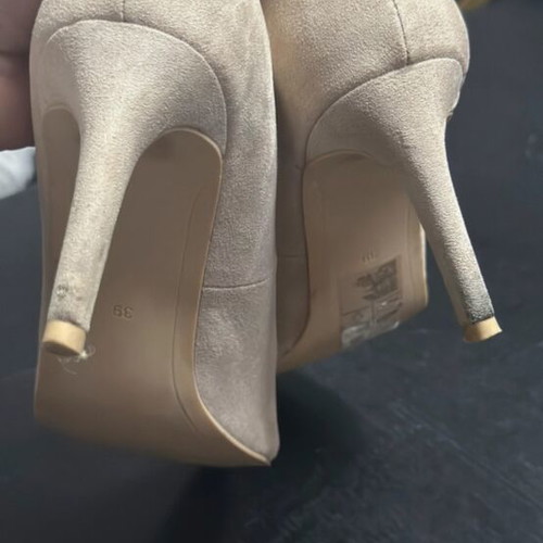 H&M beige pumps like new, size 39