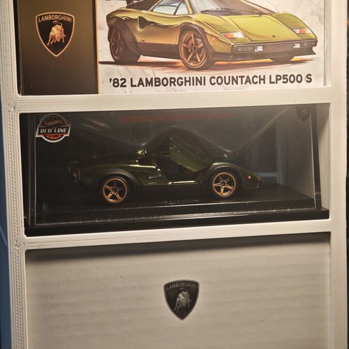 Hot Wheels Lamborghini Countach RLC like new
