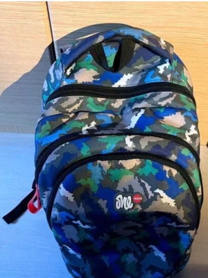 Elementary school bag