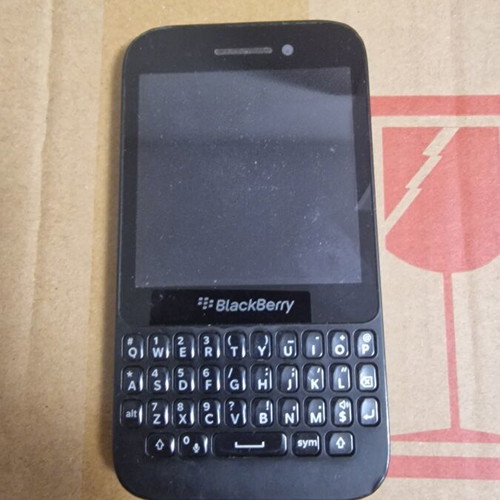 Blackberry phone for parts