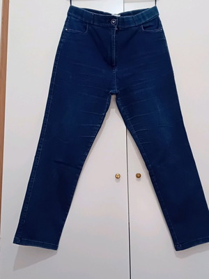 Kubra blue jeans like new, 70% cotton