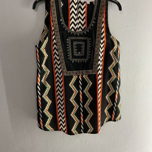 Boho sleeveless top Glamorous size S like new, multicolor