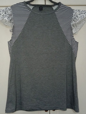 Women's short-sleeve blouse like new, size XL