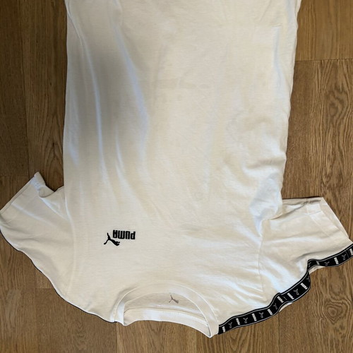 Puma t-shirt size S like new, black and white