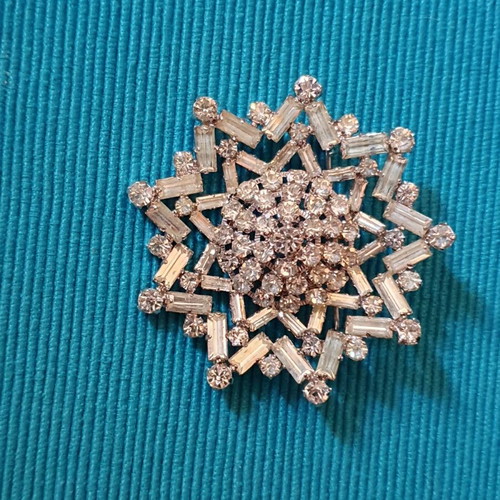 Vintage brooch Western Germany like new, silver with crystals