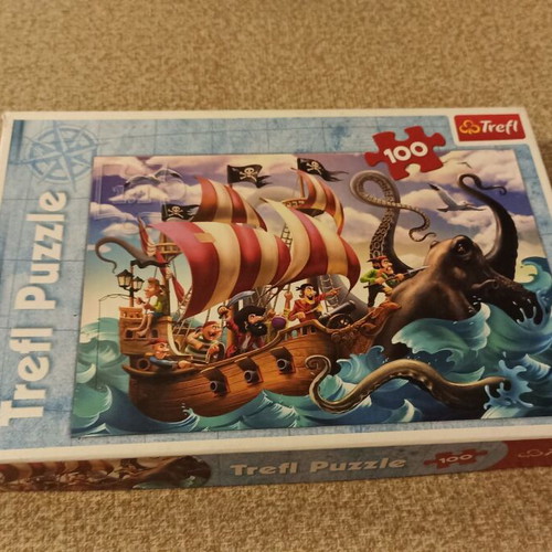 Children's puzzles used, 3-pack with Pirates, Lion King, Batman vs Superman