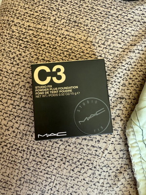 Mac Studio прах за лице C3