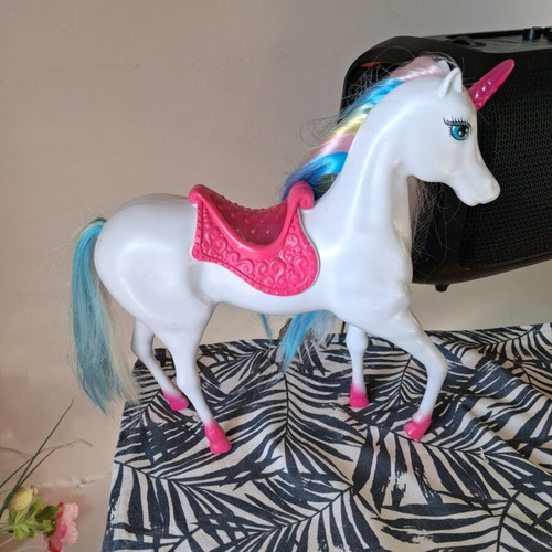 Steffi Love Magic Light Unicorn like new