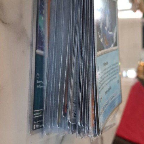 Κάρτες Pokemon σαν καινούργιες, αυθεντικές