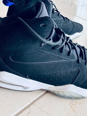 Nike Air Jordan Lift Off αθλητικά μποτάκια σαν καινούργια, μέγεθος 44, μαύρα