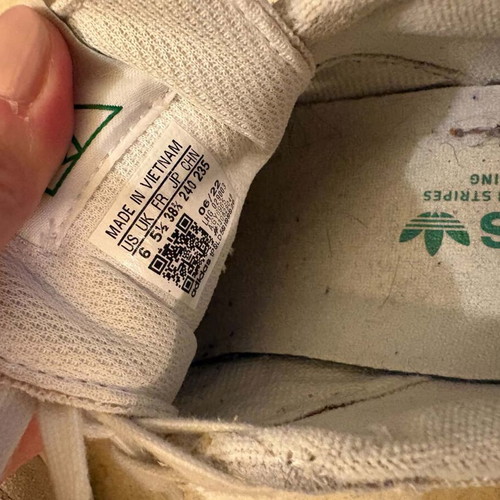 Adidas sneakers size 38.5 like new, white and green