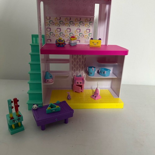 Giochi Preziosi Shopkins Happy Places 3-Story Studio like new