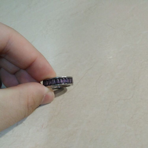 Women's ring with small square stones used, purple