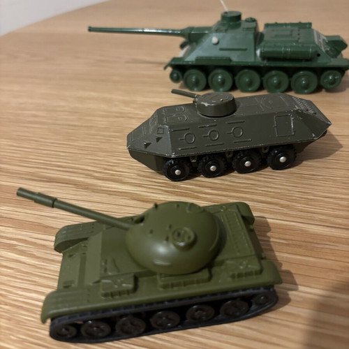 Soviet Military Equipment new, 1990 USSR, tank 20% complete