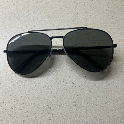 Ray-Ban ORB3835 sunglasses like new, black