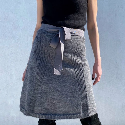 Stefanel knitted skirt like new, gray, size S