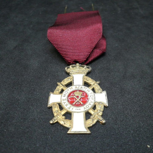 Gold Knight with Swords Order of George used with ribbon Spink