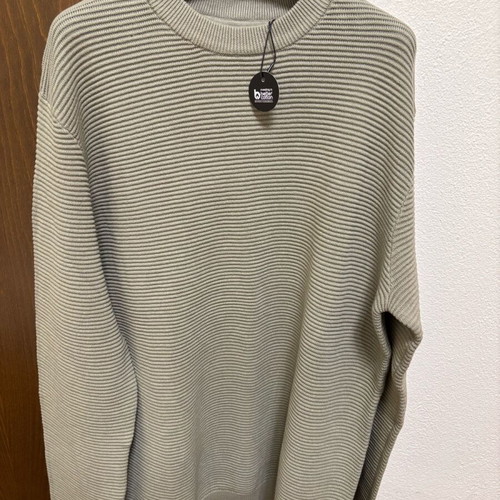 Solid sweater new, size XL, gray and beige