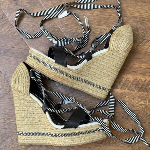 Zara wedge platform sandals size 38 used, black and beige