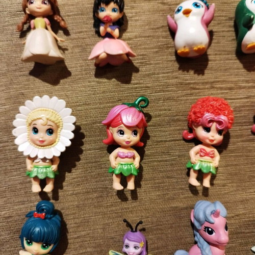 Magiki figures like new from the photos