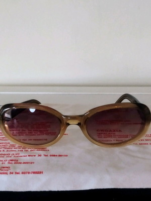 Pier Carten sunglasses like new, women's, horn-rimmed, oval shape