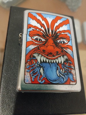 Zippo 2004 new