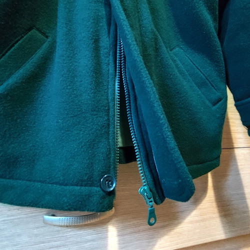 Montgomery coat cypress green like new for boys 8-10 years