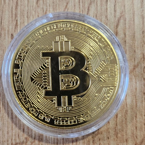 Bitcoin coin new, souvenir collectible, gold and silver plated