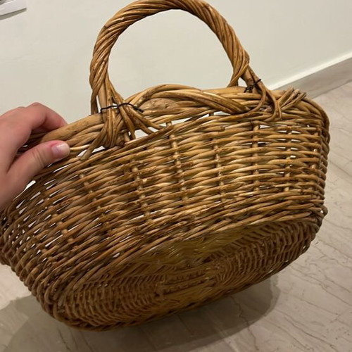 Basket for bombonieres like new