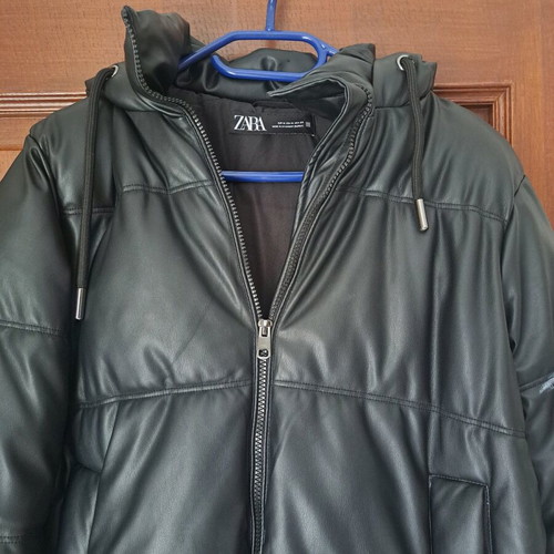 Zara jacket with leather look like new, size Medium