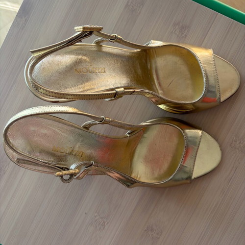 Mourtzi leather gold slingback sandals size 35 used with strass