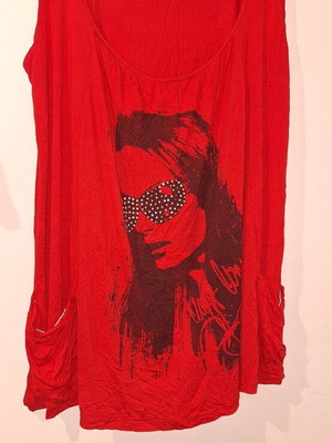 Red blouse like new, elastic, size XXL