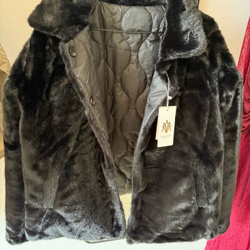 Reversible black jacket new, size medium