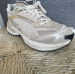 Puma sports shoes, beige, size 42