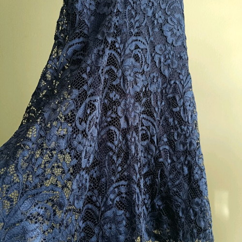 Mini dress used with lace in dark blue