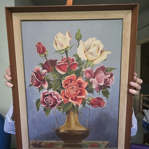Painting beautiful vintage bouquet like new