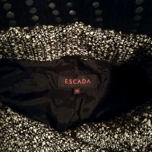 Escada blazer like new, size 36-38, wool and silk
