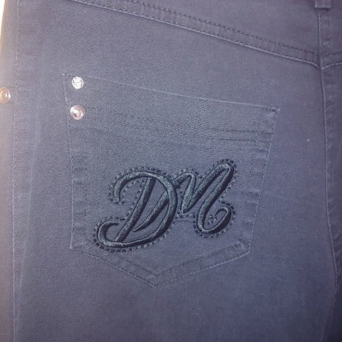 Donna Martha Black Capri Pants like new with rhinestone details S/M