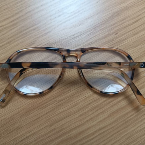 Izipizi #K Light Tortoise Reading Glasses +1.00 Like New